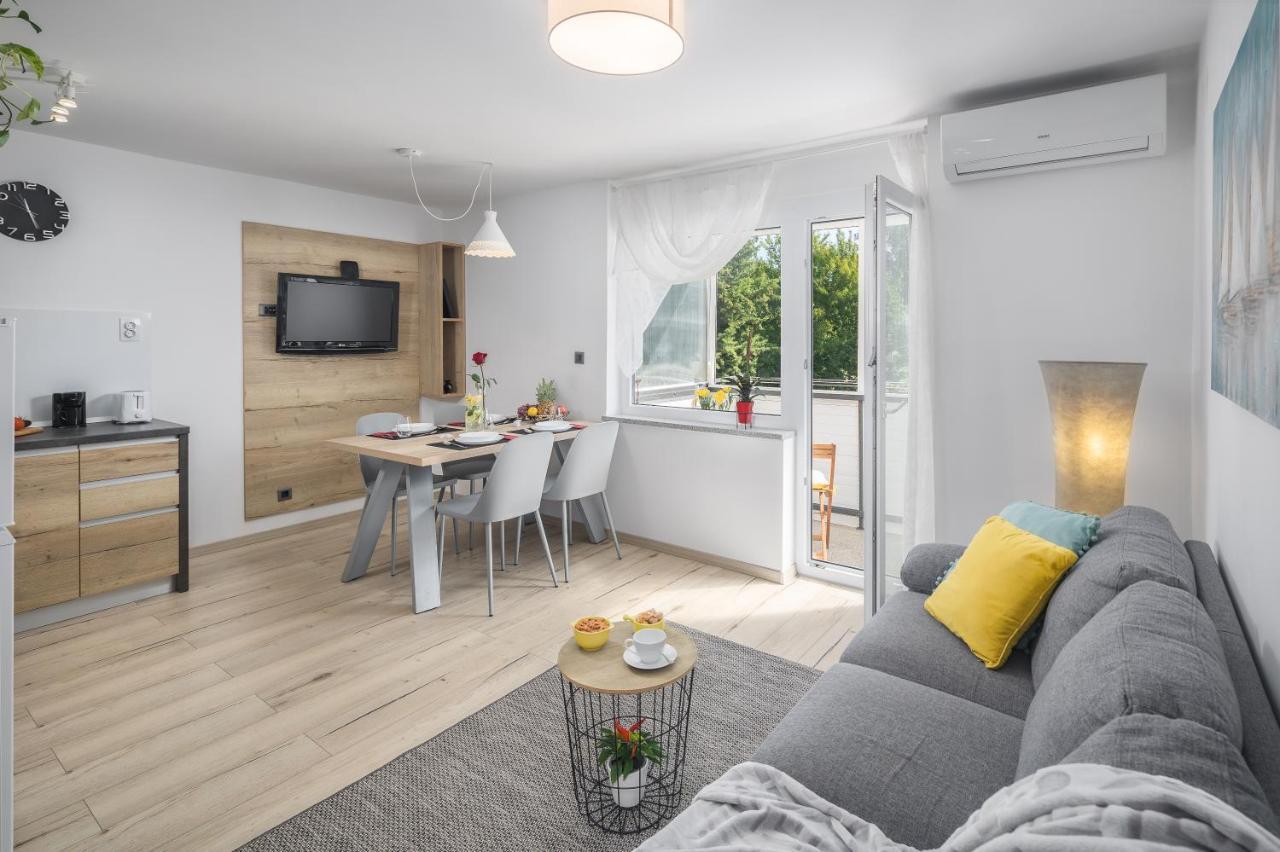 App***Max Apartment พูลา ภายนอก รูปภาพ