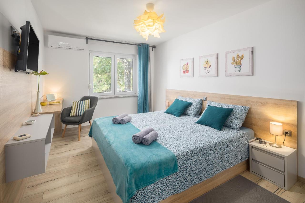 App***Max Apartment พูลา ภายนอก รูปภาพ